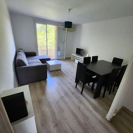 Appartement Deux Chambres 64M2 Avignon Exterior photo